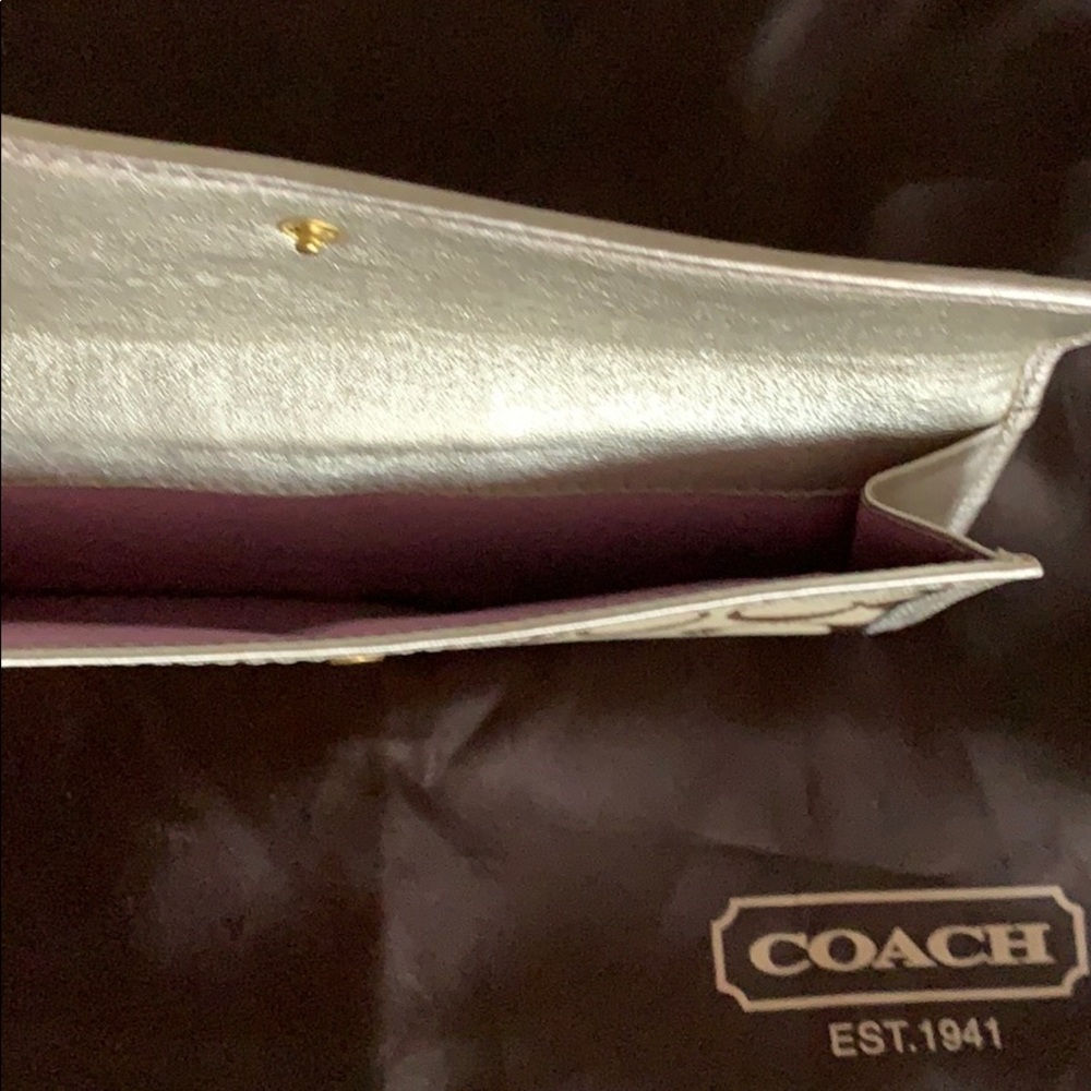 Wallet - Picture 4 of 5